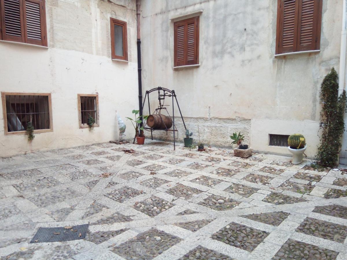B&B Garibaldi Alcamo Exteriér fotografie